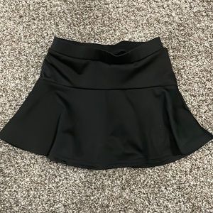 Varsity Spirit Youth Black Flutter Cheer Skirt - Size YM (Youth Medium)